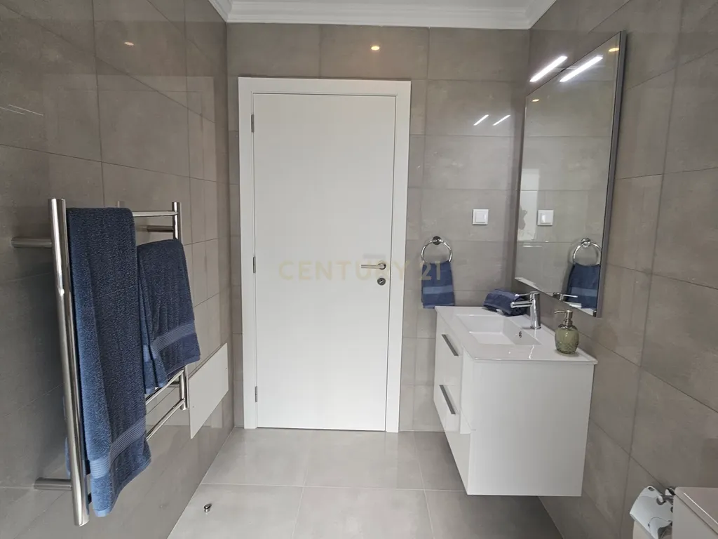 Moradia T3 de Frente para o Golfe – Boavista Golf & Spa, Lagos – Sem Quotas de Condomínio - Image 28
