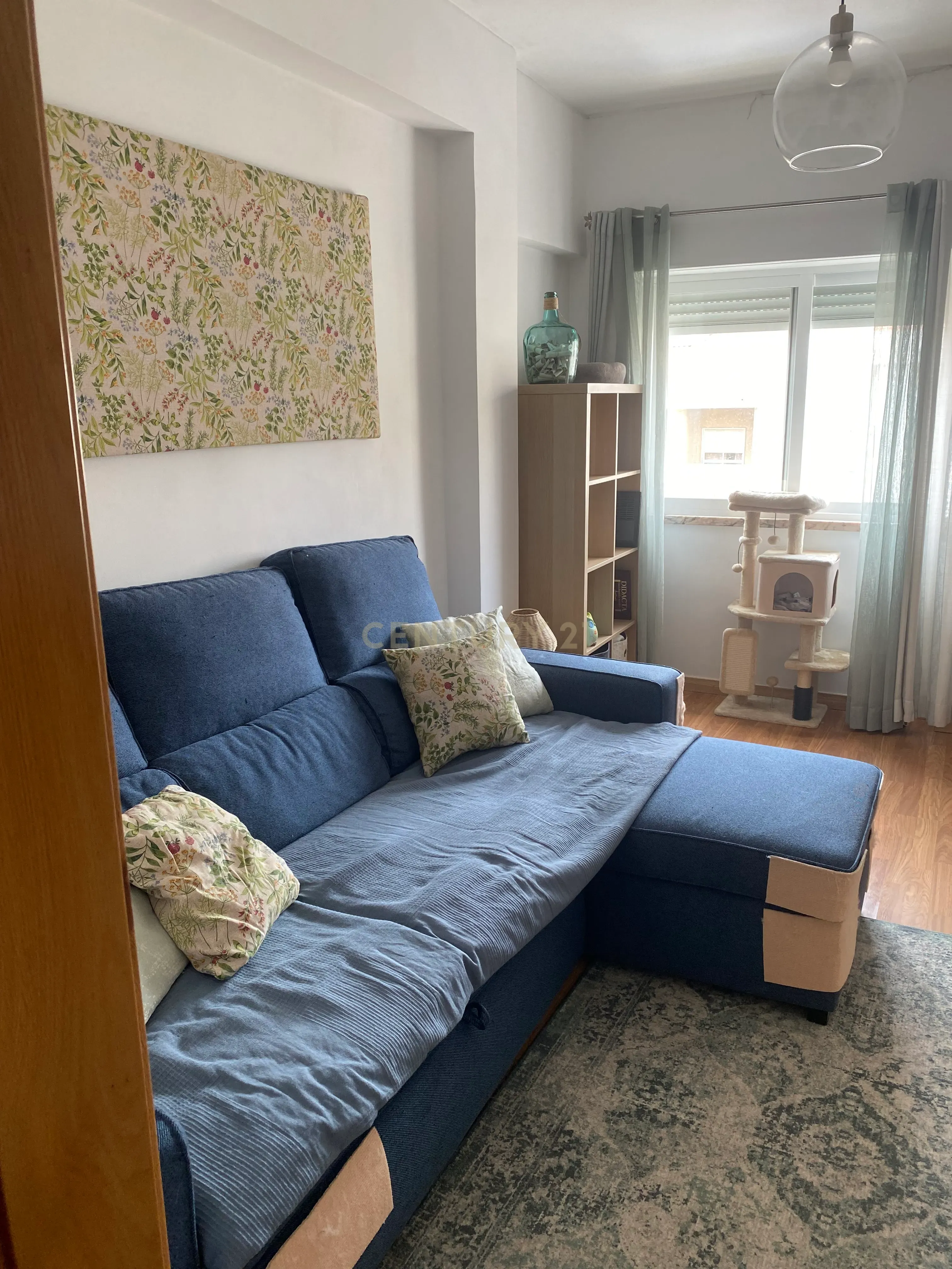 Fotografia 11 de *RESERVADO* | T1 com excelente luminosidade e arrecadação | Torre da Marinha | 196.000 €