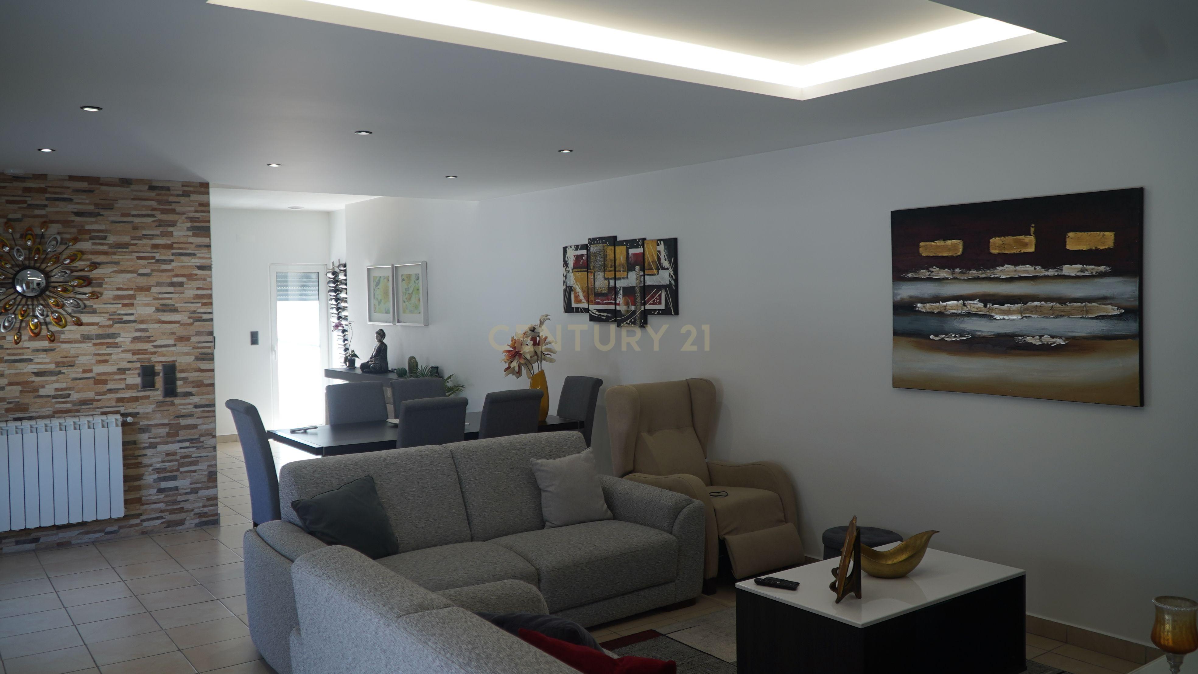 Fotografia 11 de Moradia Renovada em Vieira de Leiria, Marinha Grande