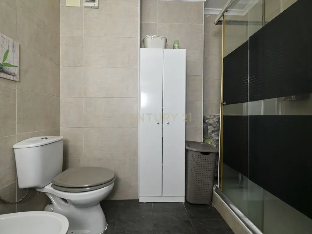 Apartamento T3 no Parque das Nações, junto ao metro de Moscavide. - Image 19