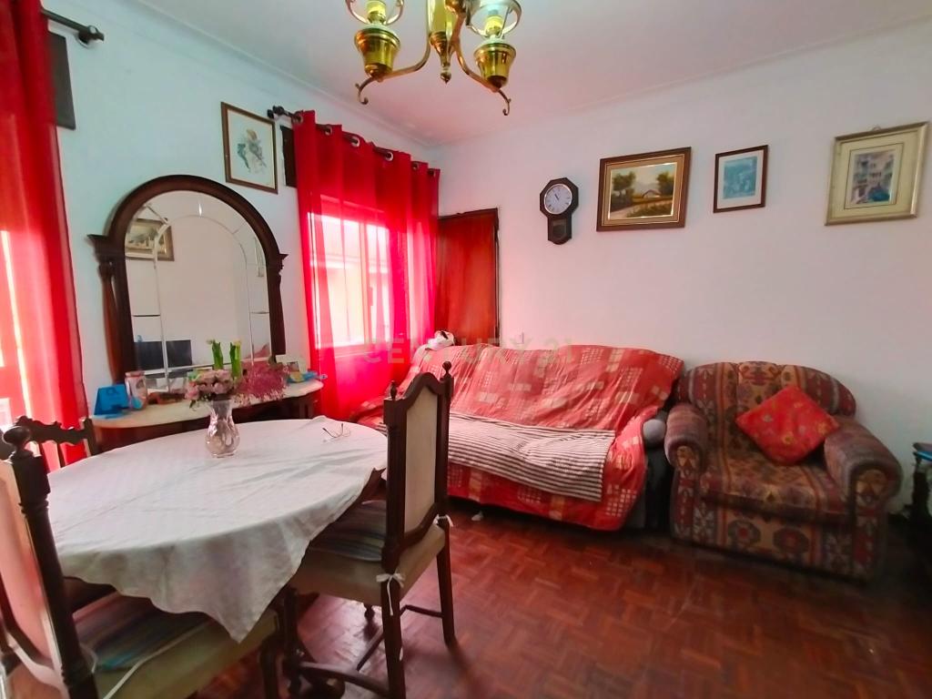 Venda de prédio urbano com negócio - Setúbal - Image 2