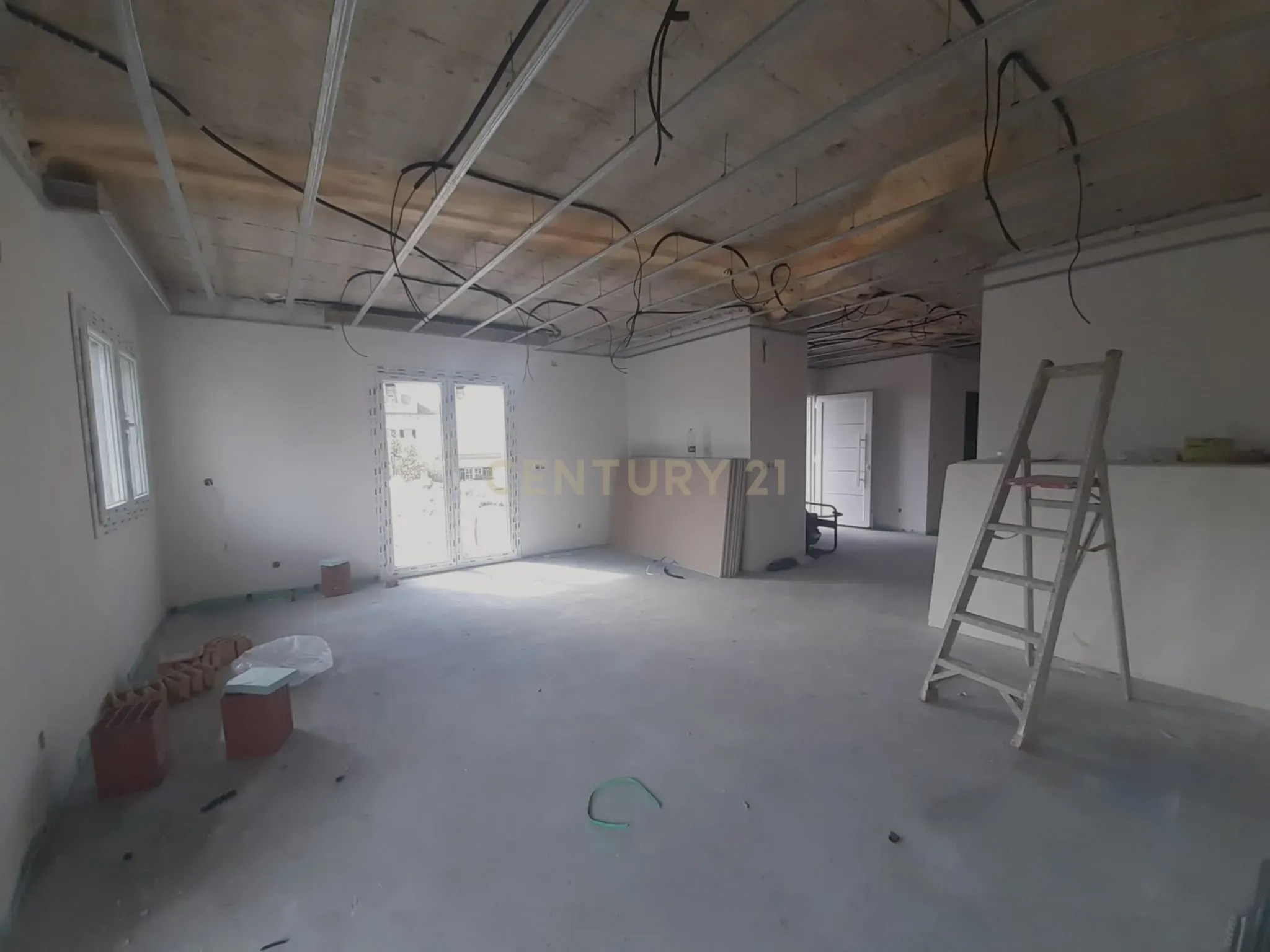 Moradia T3 com piscina e jardim em construção em Casa Nova na Ericeira - Image 18