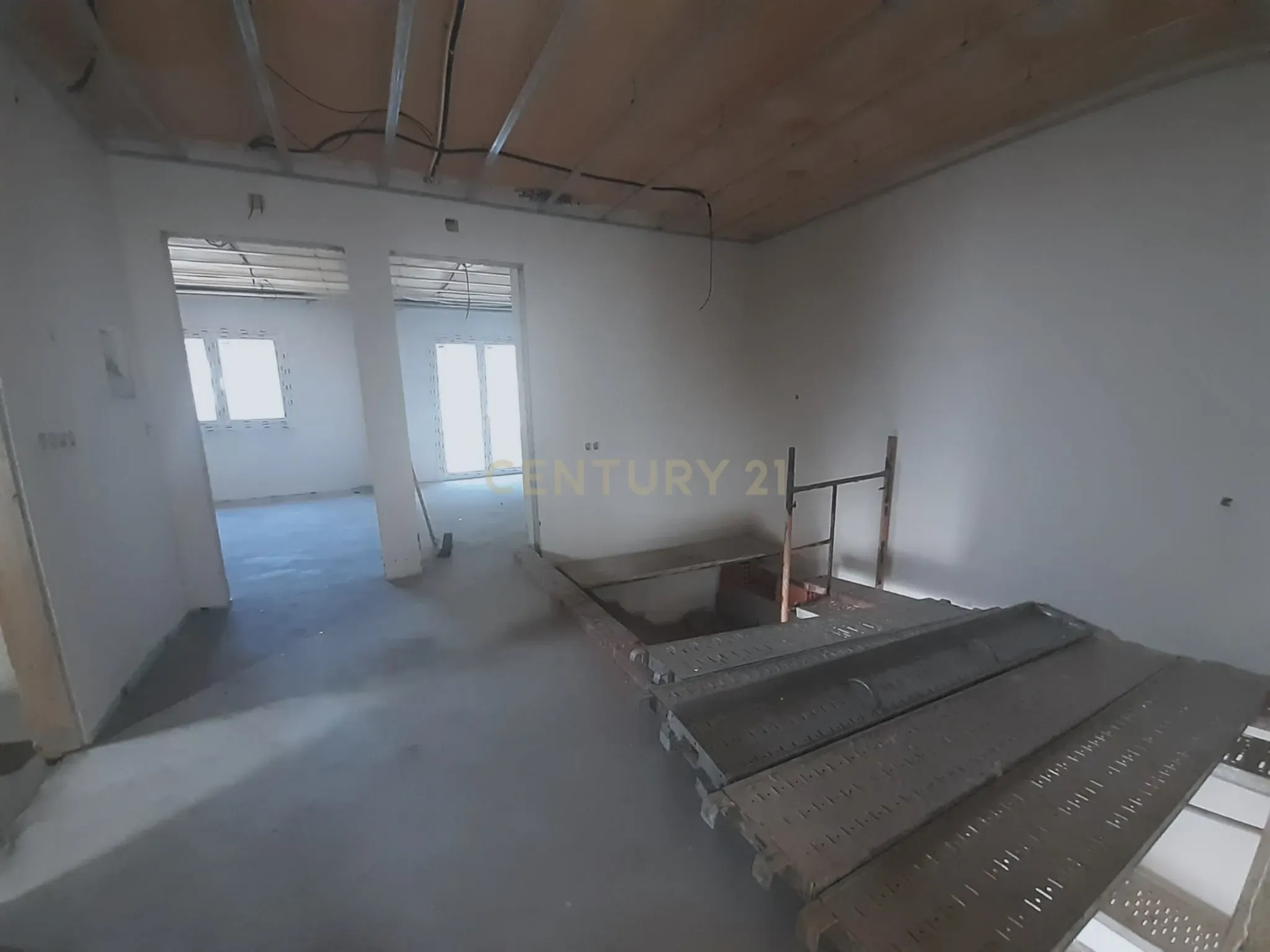 Moradia T3 com piscina e jardim em construção em Casa Nova na Ericeira - Image 19