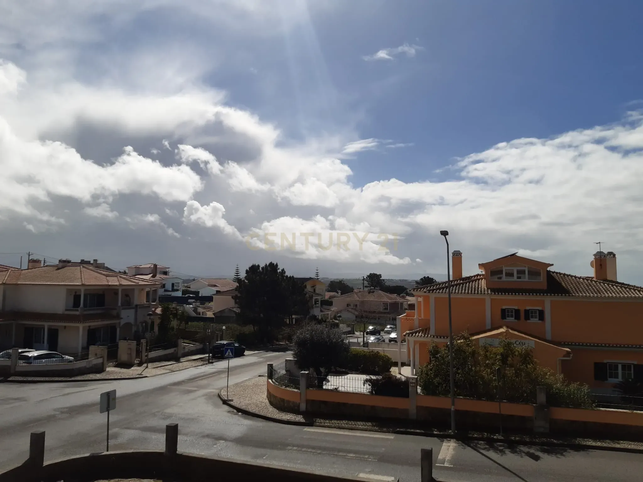 Moradia T3 com piscina e jardim em construção em Casa Nova na Ericeira - Image 24