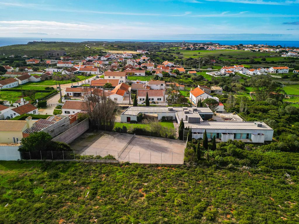 Moradia térrea T6 Serra da Azóia - Sesimbra - Image 75