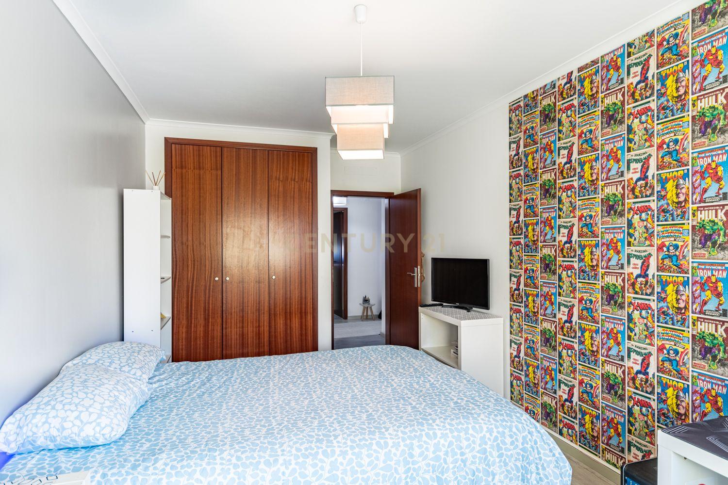 Apartamento T3 em Condomínio Fechado na Horta dos Vimes, Alenquer - Image 14