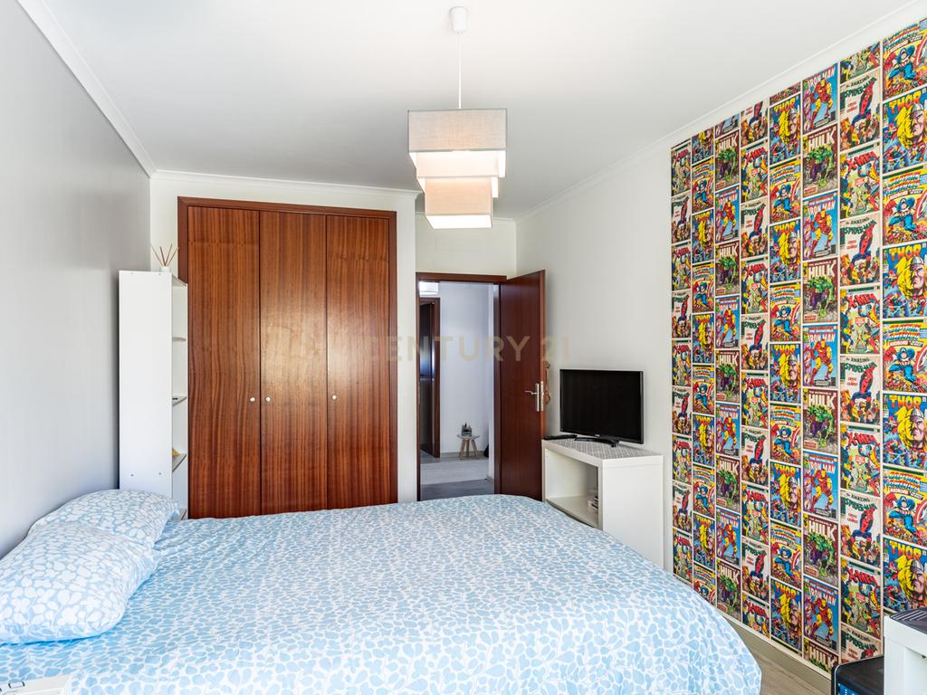 Apartamento T3 em Condomínio Fechado na Horta dos Vimes, Alenquer - Image 14