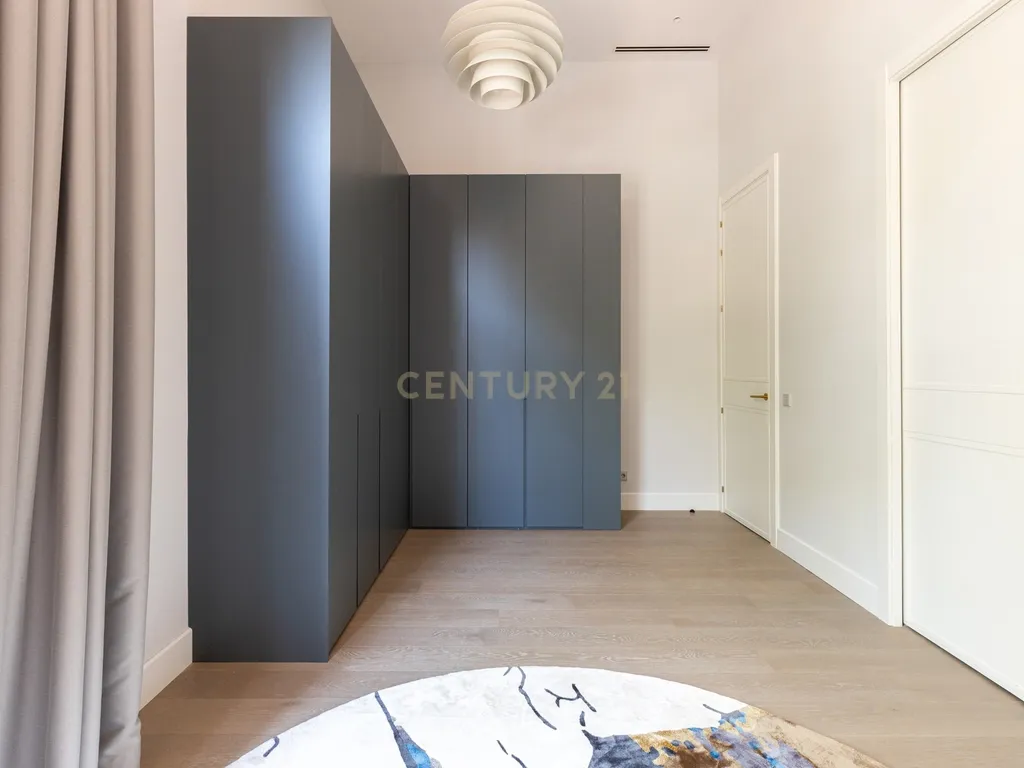 Luxuosa Propriedade Renovada em Barcelona, Cataluña - Image 18