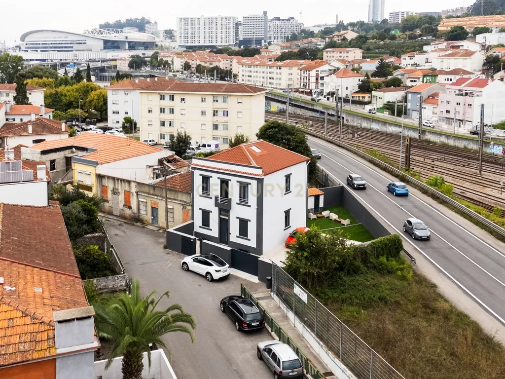 Prédio de Alojamento Local – Porto - Image 53