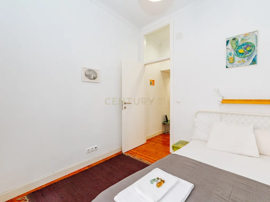 APARTAMENTO T2 - LOCALIZAÇÃO PREMIUM NO CORAÇÃO DE LISBOA - Image 4