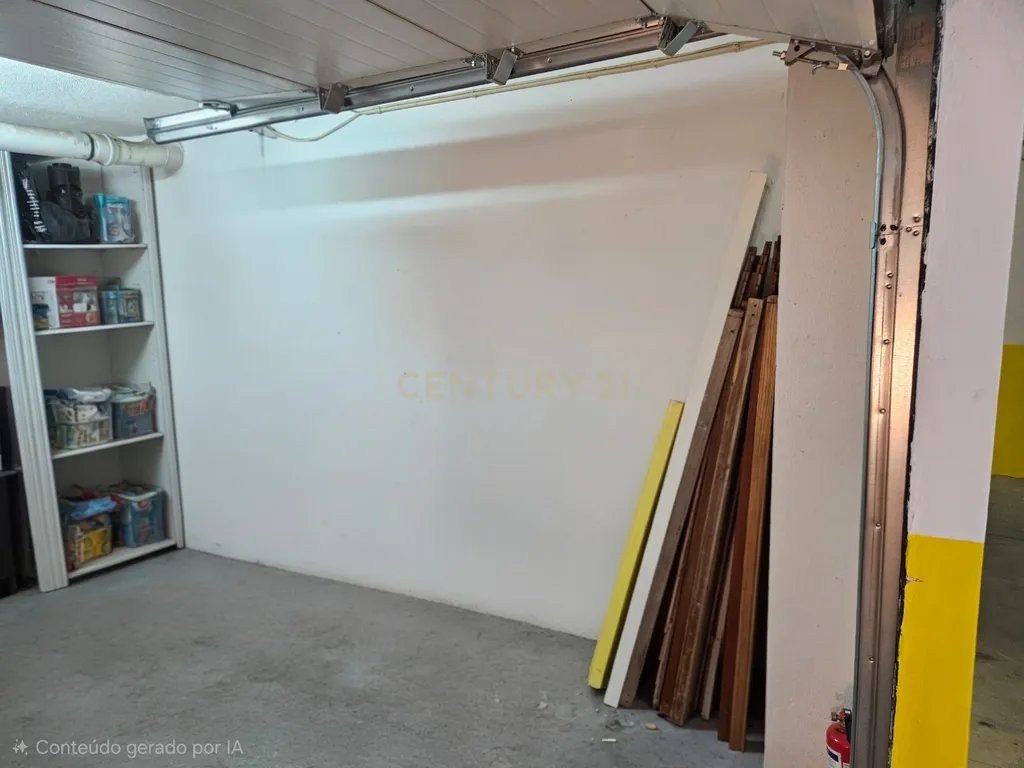 Garagem em Setúbal (São Sebastião) - 34m² - Image 8