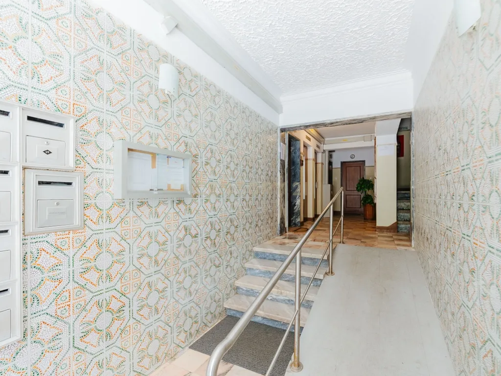 Apartamento T2 em Linda-a-Velha - Image 21