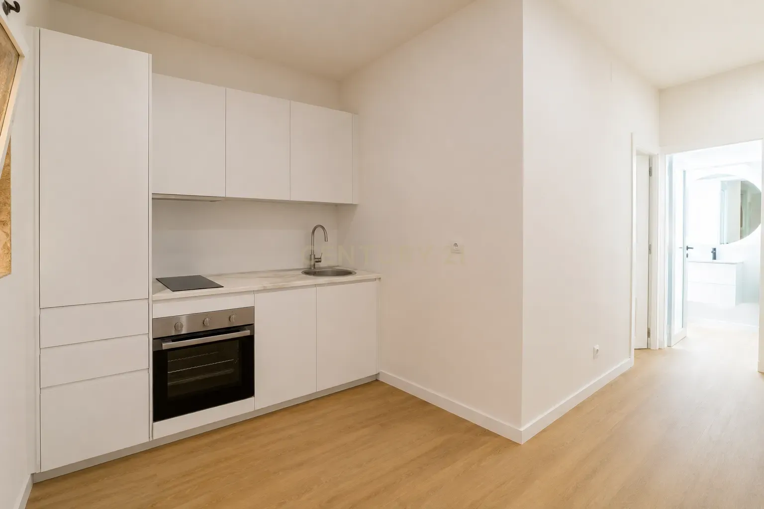 Fotografia 12 de T1 Integralmente remodelado com Logradouro na Estefânia, Lisboa