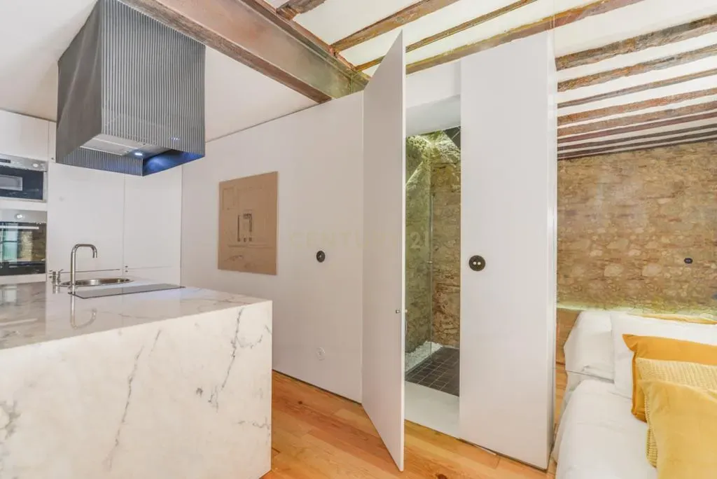 Apartamento T0  Lisboa com Licença AL Yield 10% - Image 13