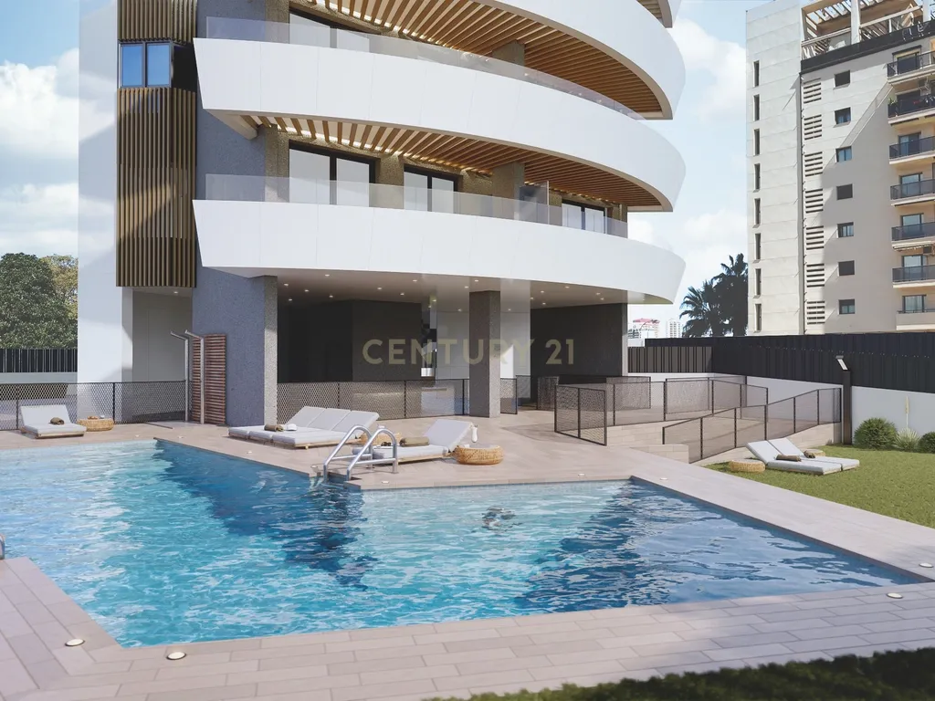 Luxuosa Moradia em Calp, Alicante com Vista para o Mar - Image 13