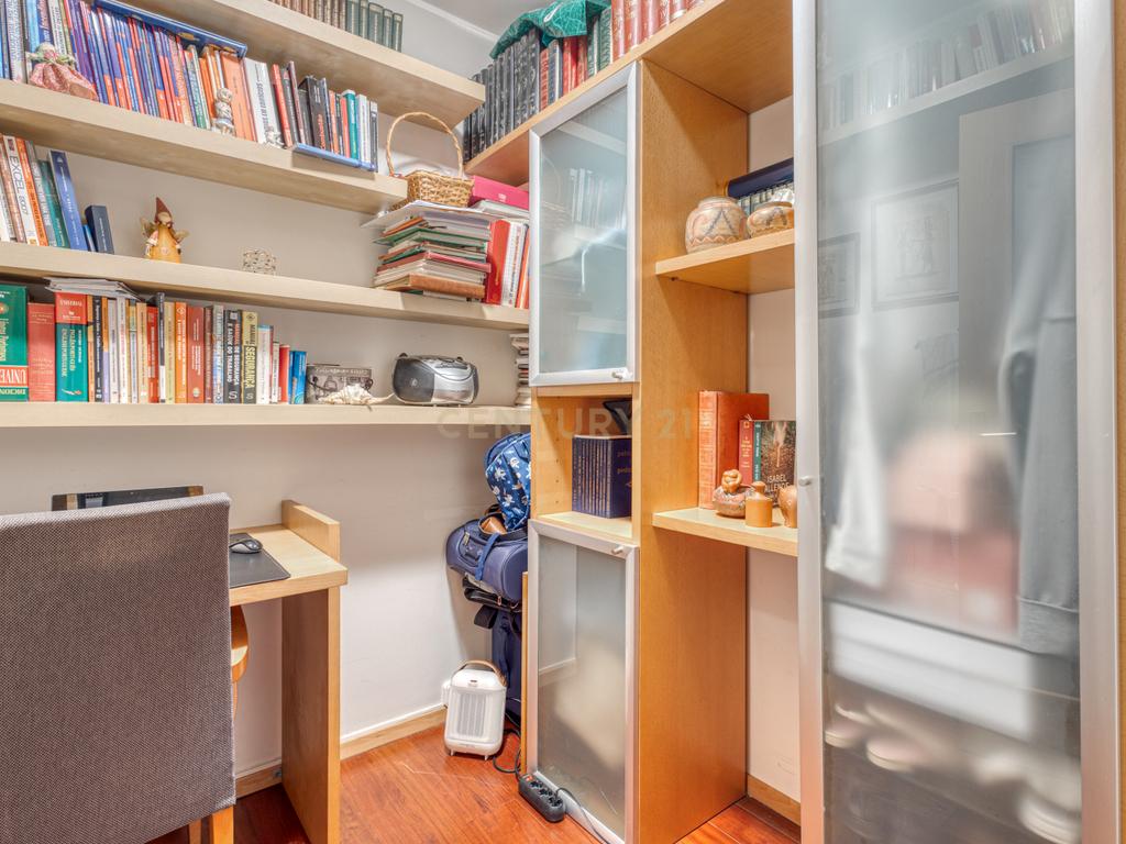 Apartamento T2+1 Duplex em condomínio fechado a  600m da praia - Image 21