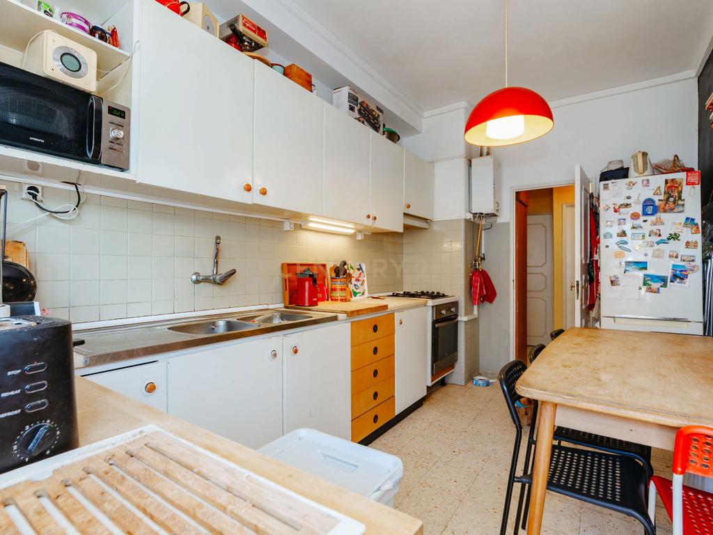 Apartamento T3 à Venda – Olivais, Rua Cidade da Beira - Image 17
