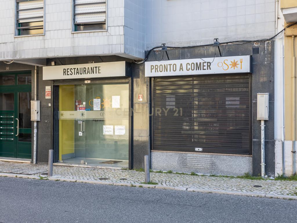 Restaurante Self-service com opção de Take-away à Venda no centro de Amadora. - Image 16