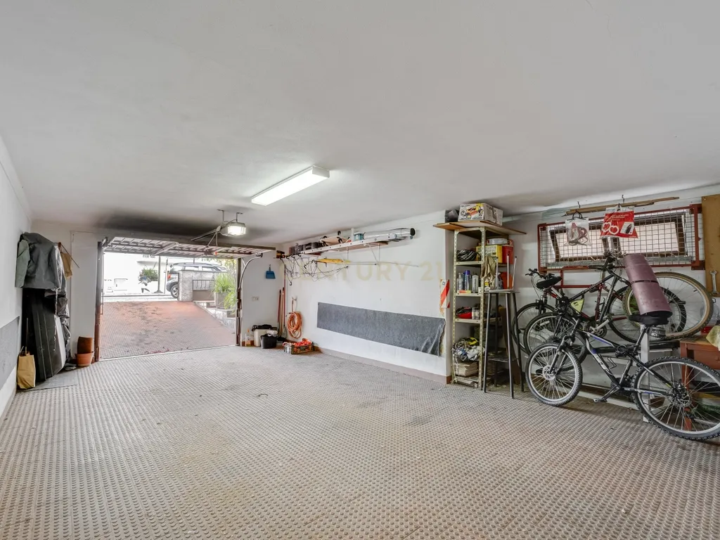 Há casas que se visitam… e há casas que se sentem. Esta é, sem dúvida, uma delas. - Image 39