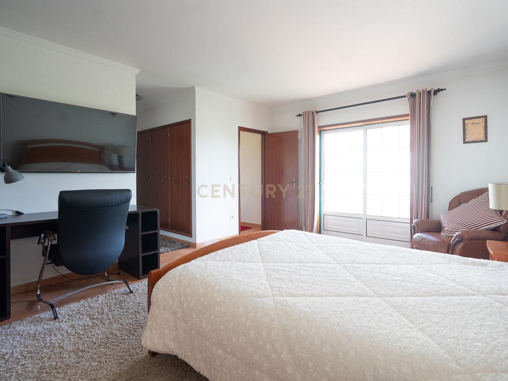 Moradia T4, com jardim e terraço, em Anadia  - Image 18