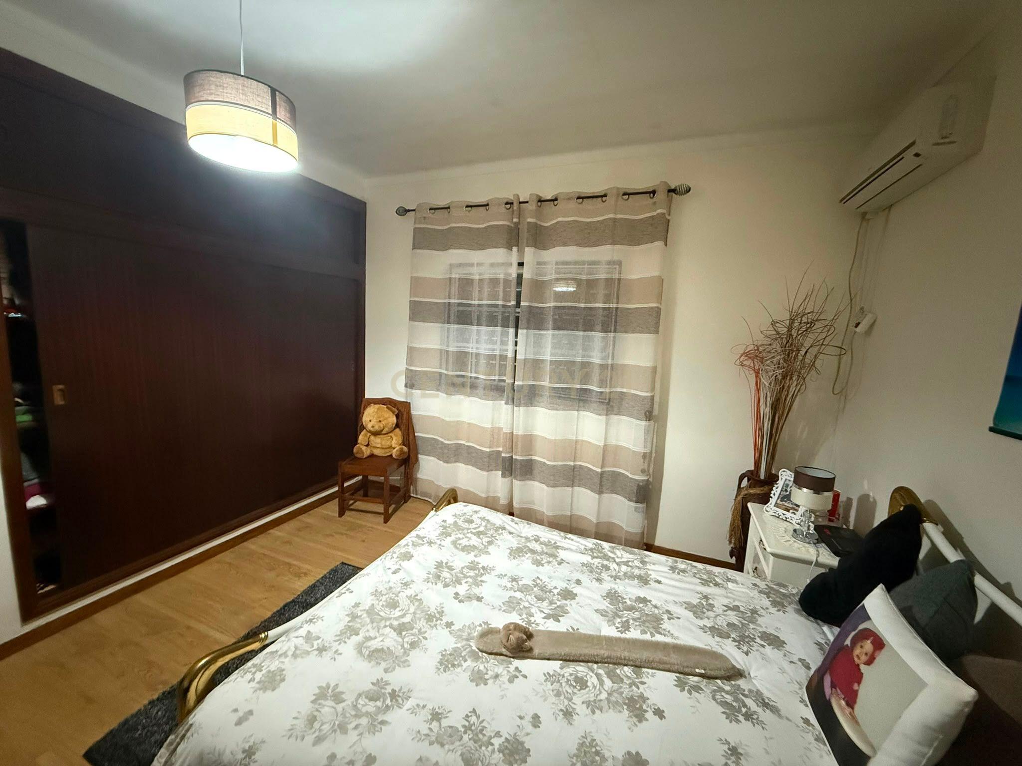 Fotografia 11 de Moradia t2 com 10.280 M² DE TERRENO E UM RIACHO