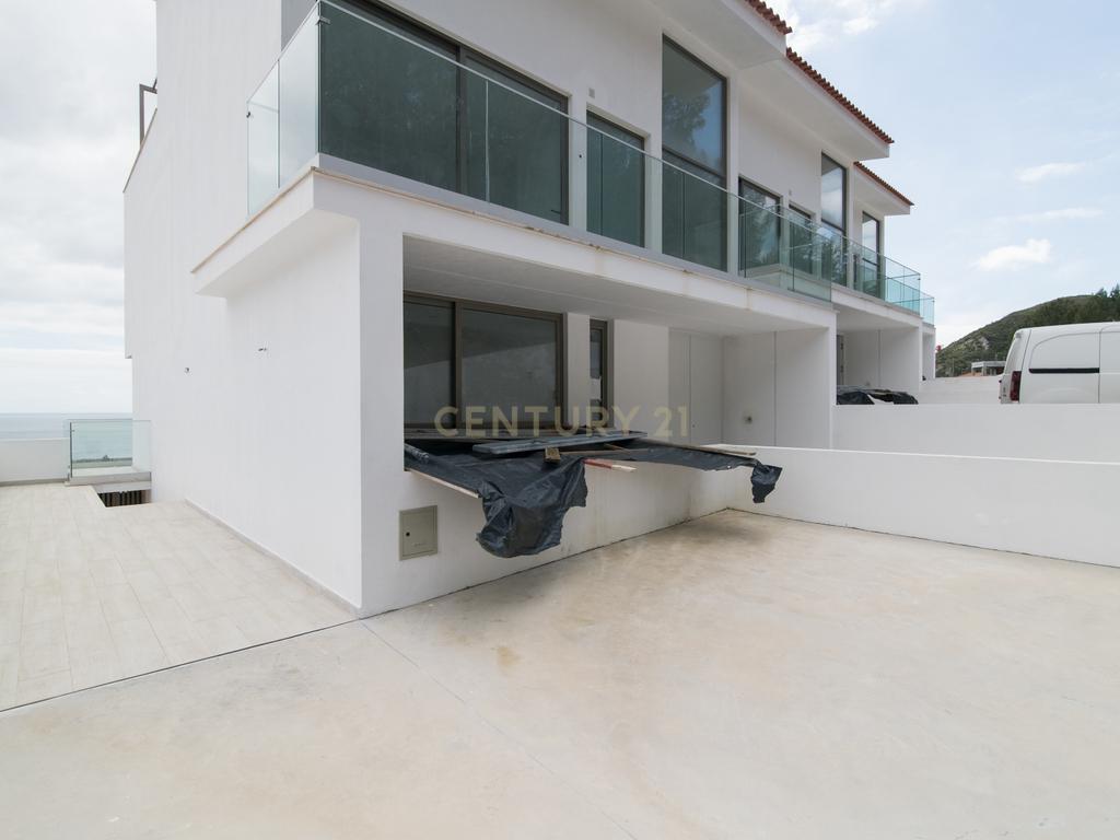 Condomínio Villas d’Ouro – Exclusividade e Conforto no Coração de Sesimbra - Image 72