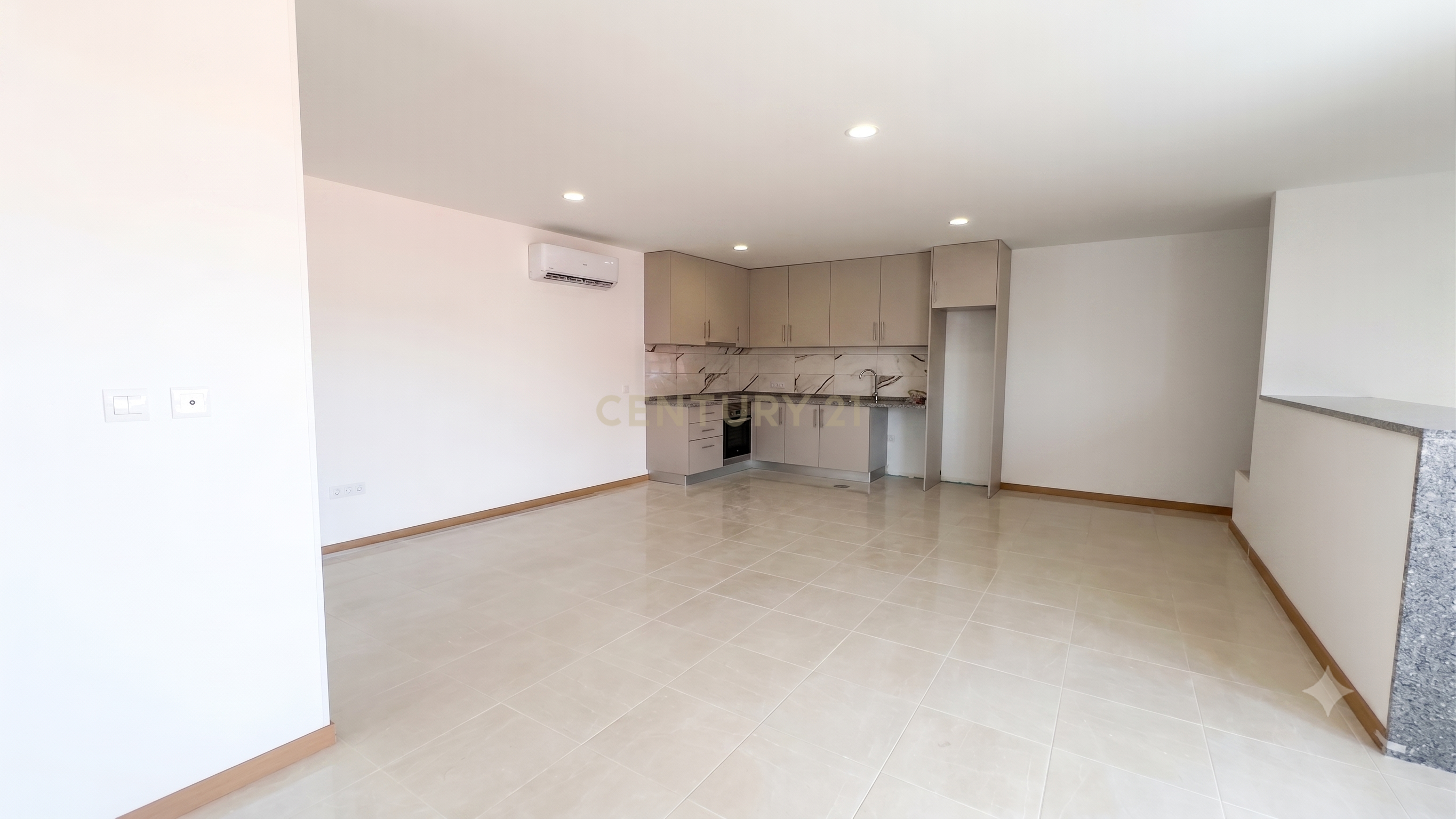 Apartamento T2 à venda em Bustos, Troviscal e Mamarrosa, Oliveira do Bairro — foto 2