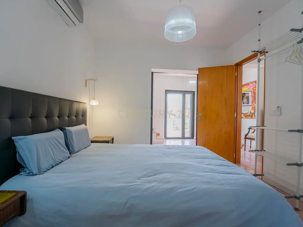 Casa Renovada T3-em Olhão na Baixa , Licença AL, Vista Panorâmica e Piscina - Image 18