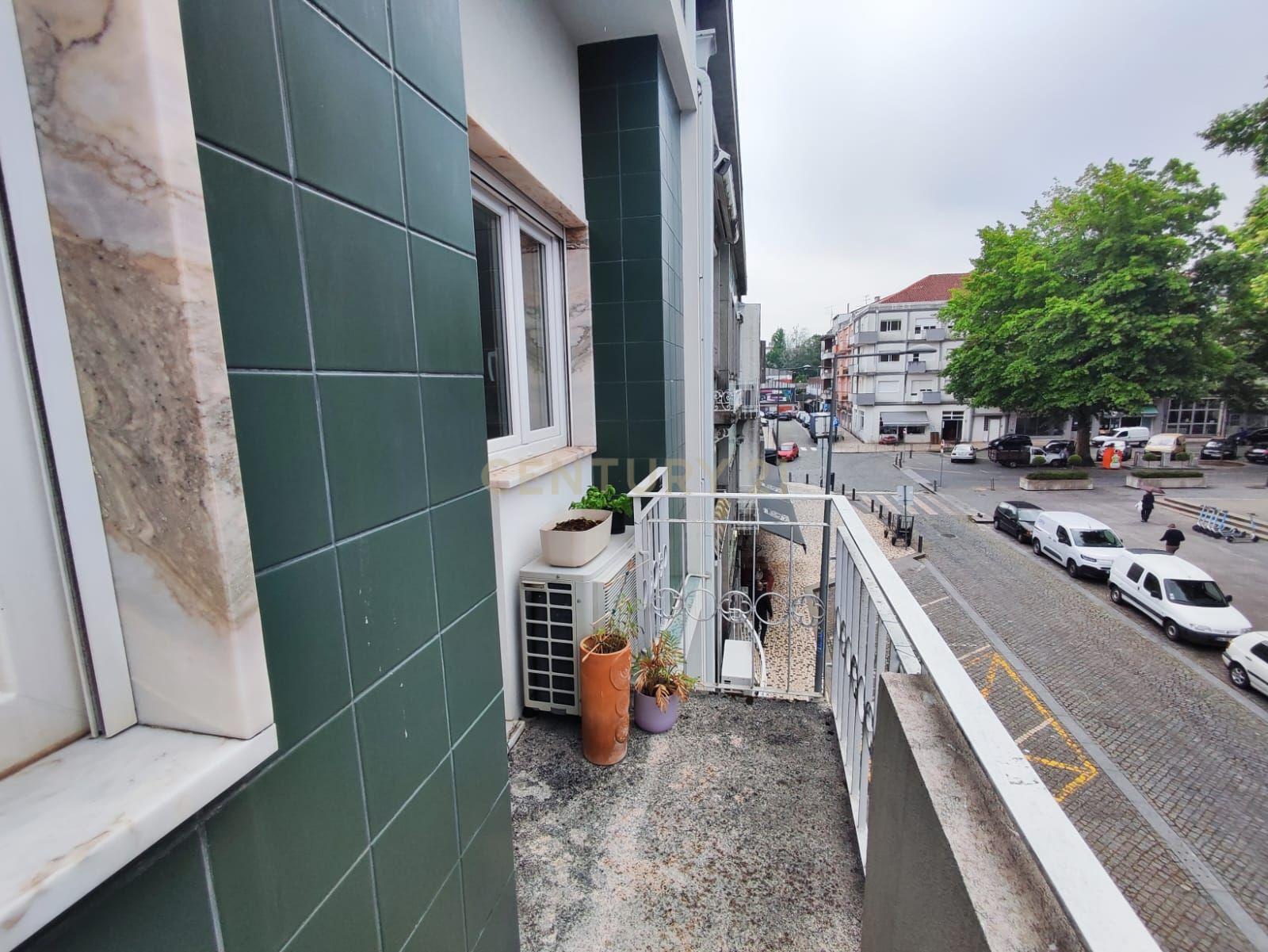 Fotografia 3 de T1 Mobilado e Equipado Junto ao Mercado Municipal de Braga – Excelente Localização