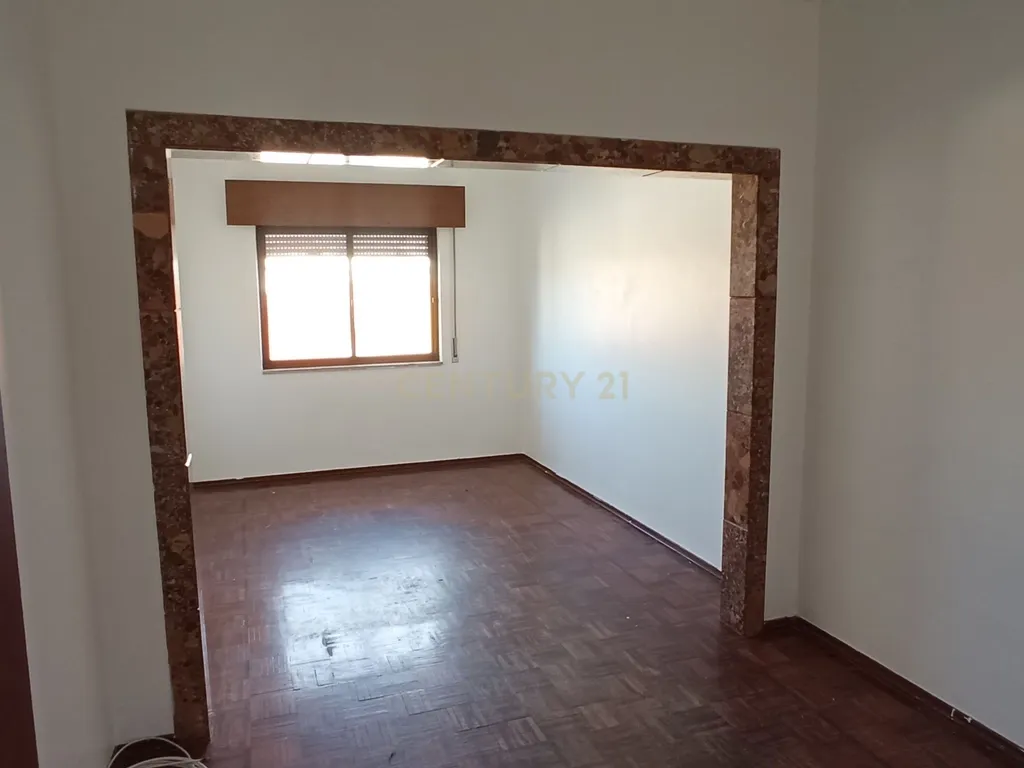 Apartamento t2, em São Sebastião, Setubal - Image 18