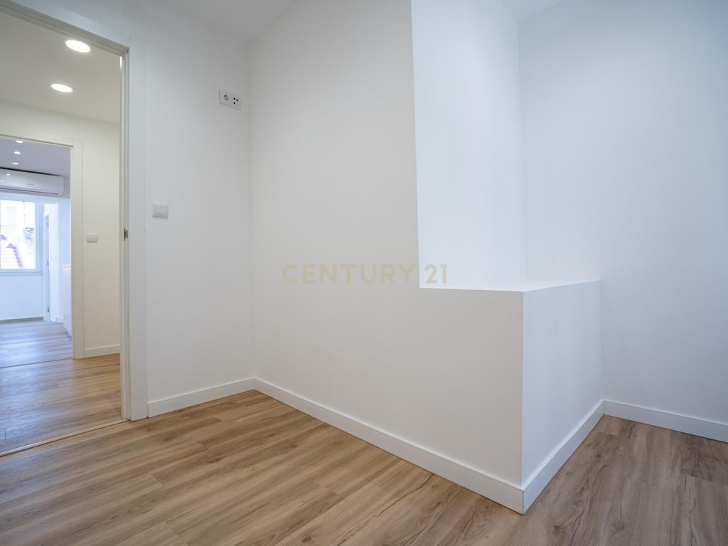 Apartamento T2, Rua do Mato Grosso, Santa Engrácia, São Vicente - Image 21