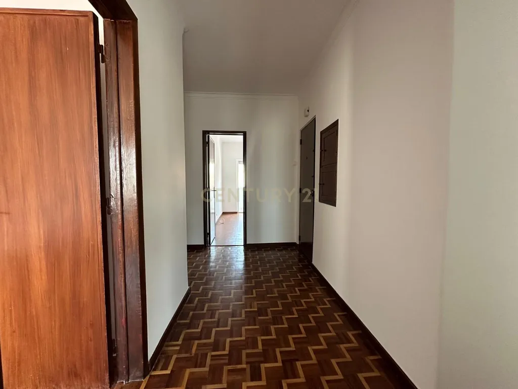 Arrendamento T3 Mercês - Rio de Mouro - Sintra - Image 9