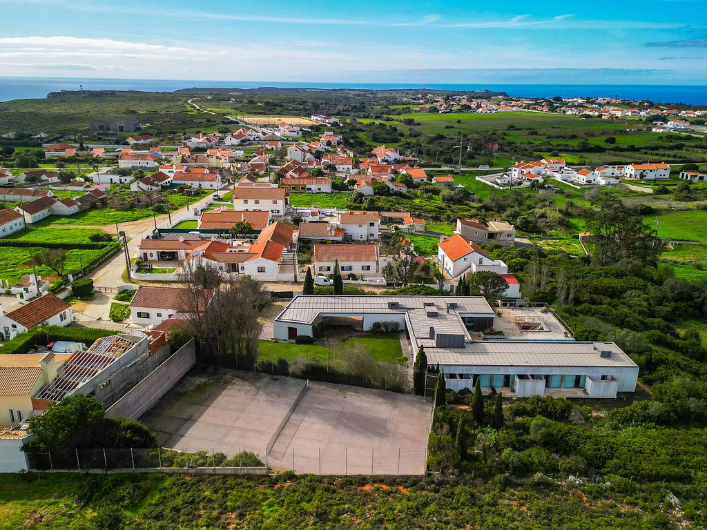 Moradia térrea T6 Serra da Azóia - Sesimbra - Image 78