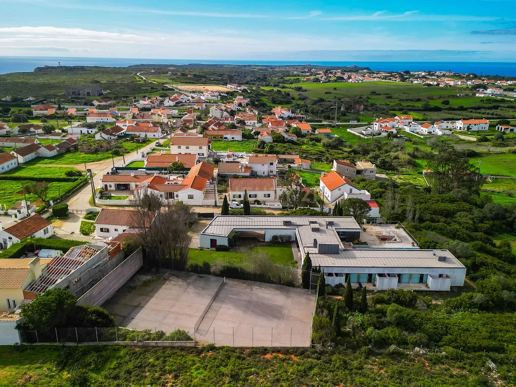 Moradia térrea T6 Serra da Azóia - Sesimbra - Image 78