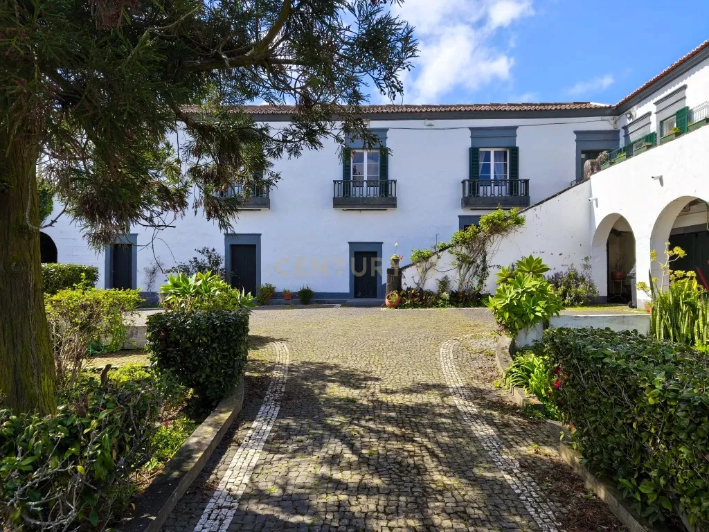 Solar Nobre do Século XVII com Potencial de Desenvolvimento – Livramento, Ponta Delgada, Açores - Image 35
