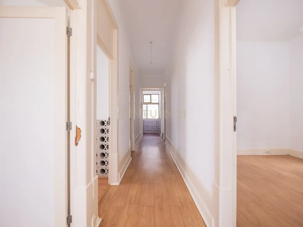 Apartamento T3+1 com varanda | Rua Guerra Junqueiro, Coimbra - Image 19