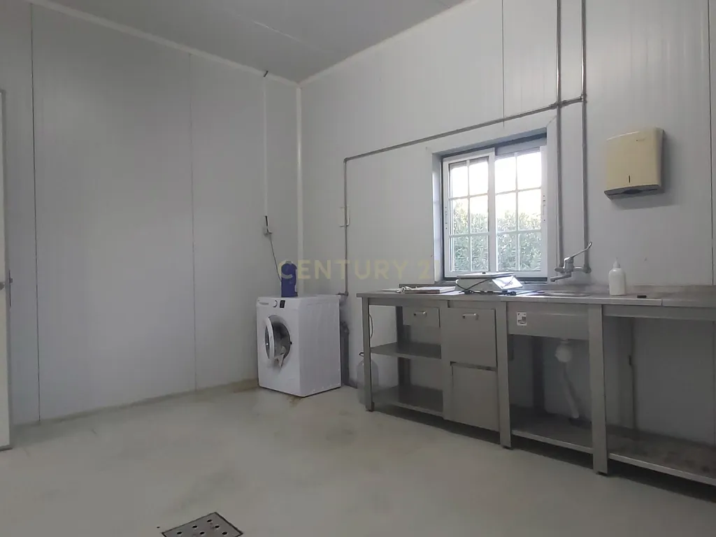 🚀 Expanda o Seu Negócio com Este Pavilhão Pronto a Produzir** Beja, Serpa  - Image 9