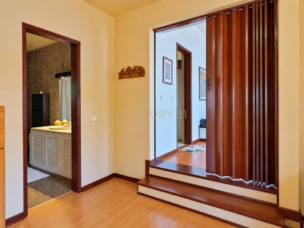 Casa T5 na Verdizela - Qualidade e Exclusividade - Image 12
