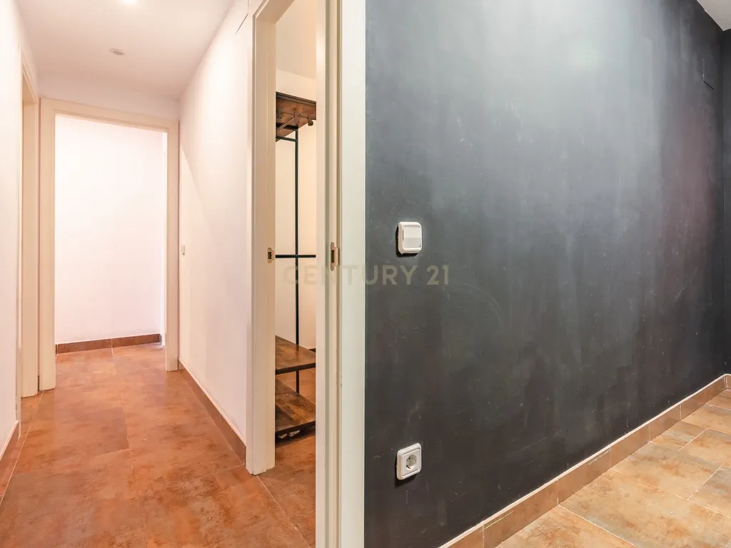 Apartamento amplo de 3 quartos no coração de Vendrell - Image 15