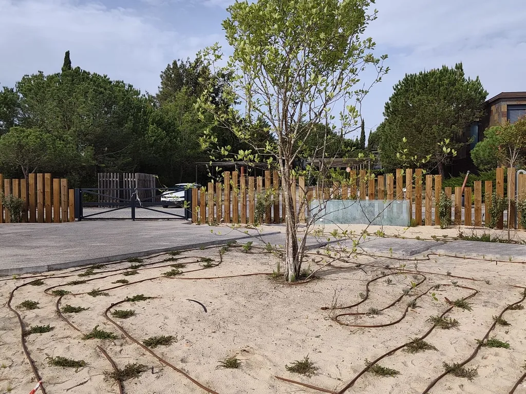 Moradia T6 com Projeto de Autor em Tróia/Comporta | Piscina, 3 Suites, Jardim Privado - Image 12