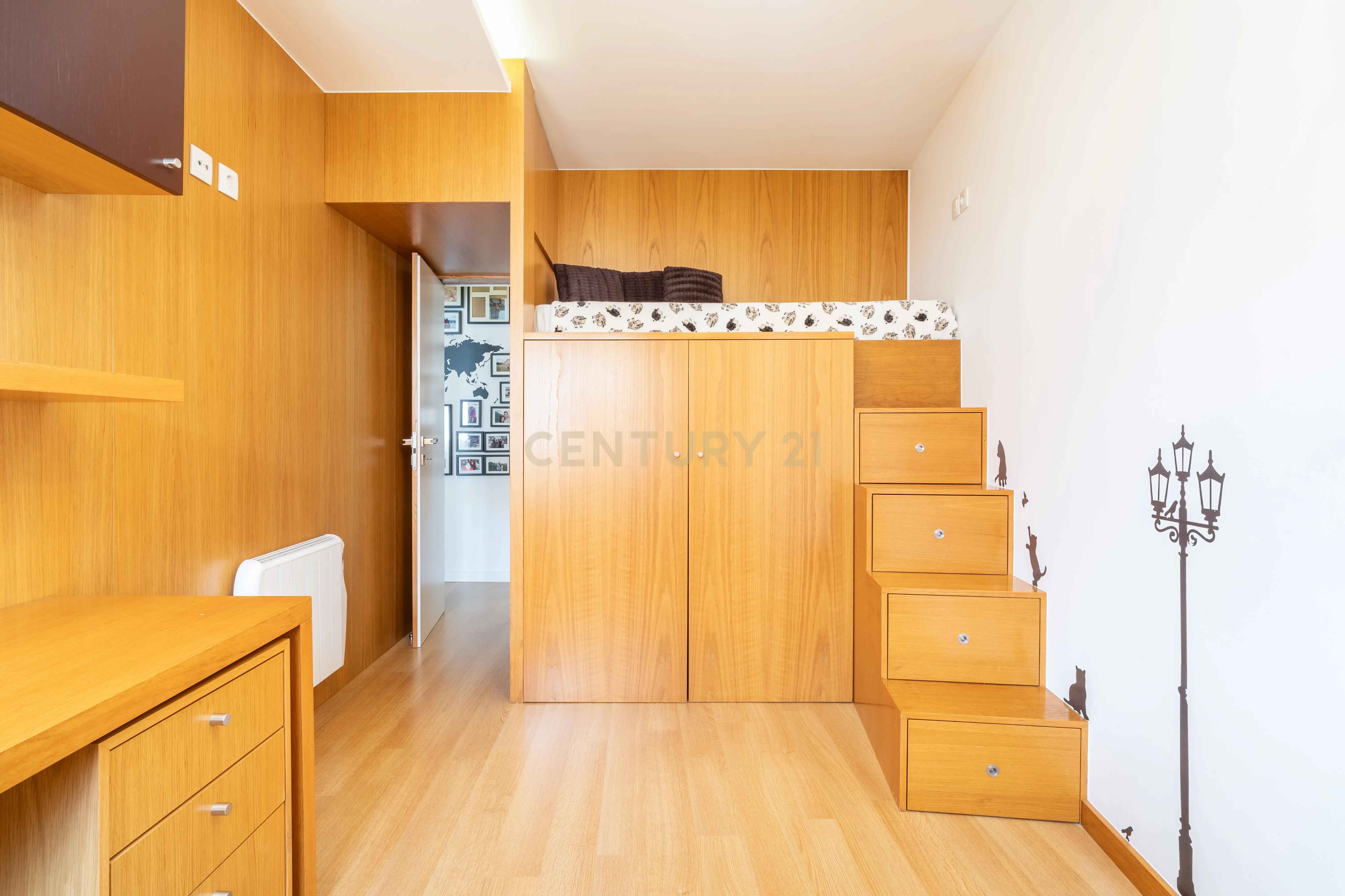 Apartamento T2 Totalmente Remodelado | Figueira da Foz - Image 6
