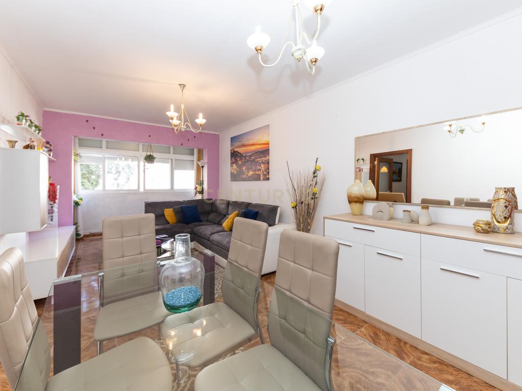 Apartamento T3 em Corroios - Miratejo - Image 2