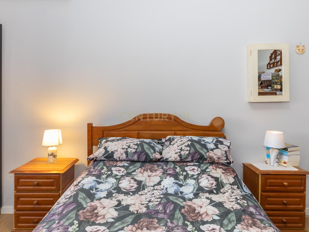 Moradia T5 no centro da Quinta do Conde – Espaço, Conforto e Localização Perfeita - Image 28