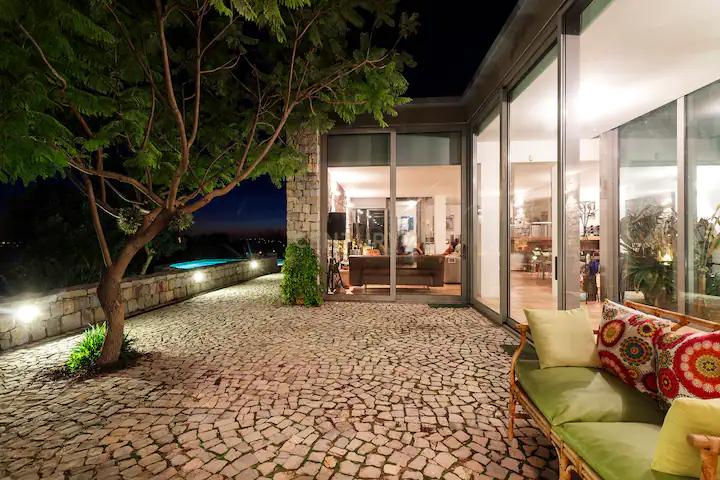MORADIA TÉRREA T3 DE LUXO – ARQUITETURA CONTEMPORÂNEA EM PEDRA, A 8 MINUTOS DE TAVIRA - Image 33