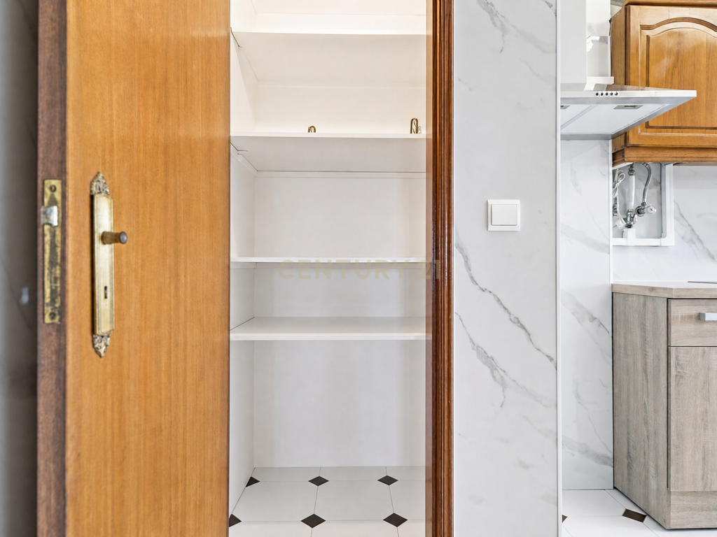 Apartamento T4 para arrendamento - 1800€ - Image 16