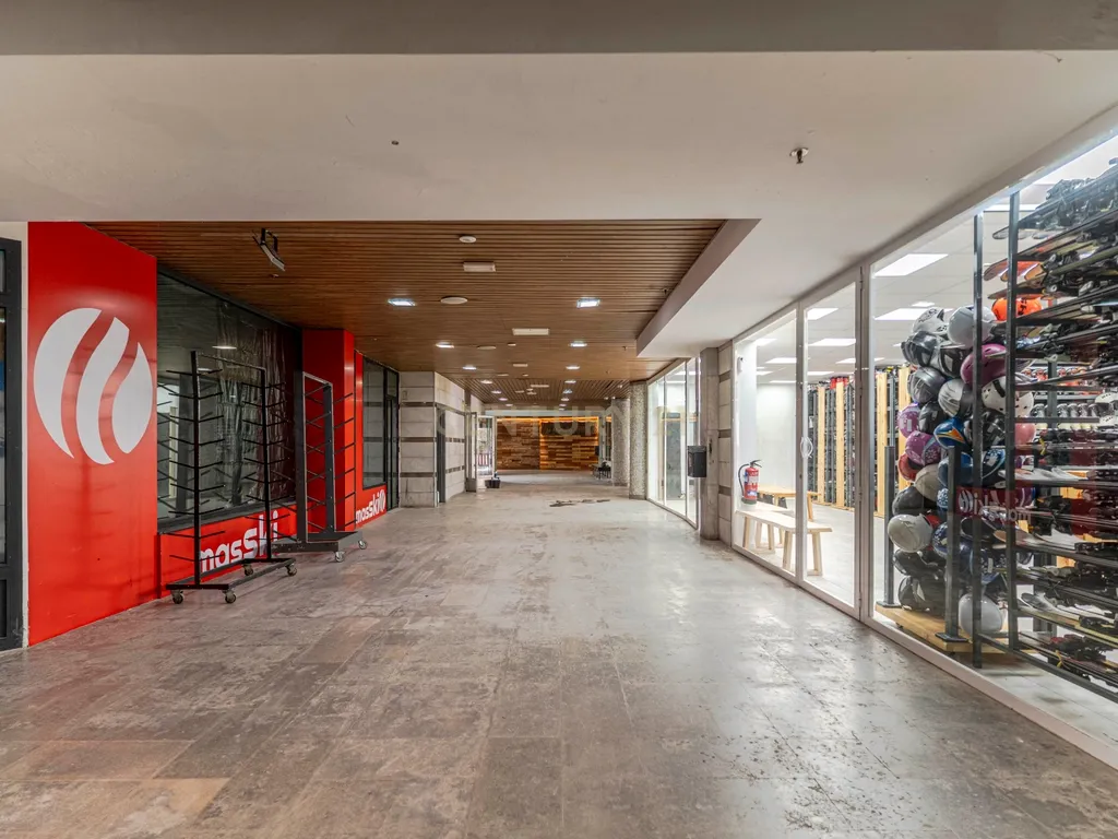 Loja Comercial em Monachil, Granada - Oportunidade Única - Image 83