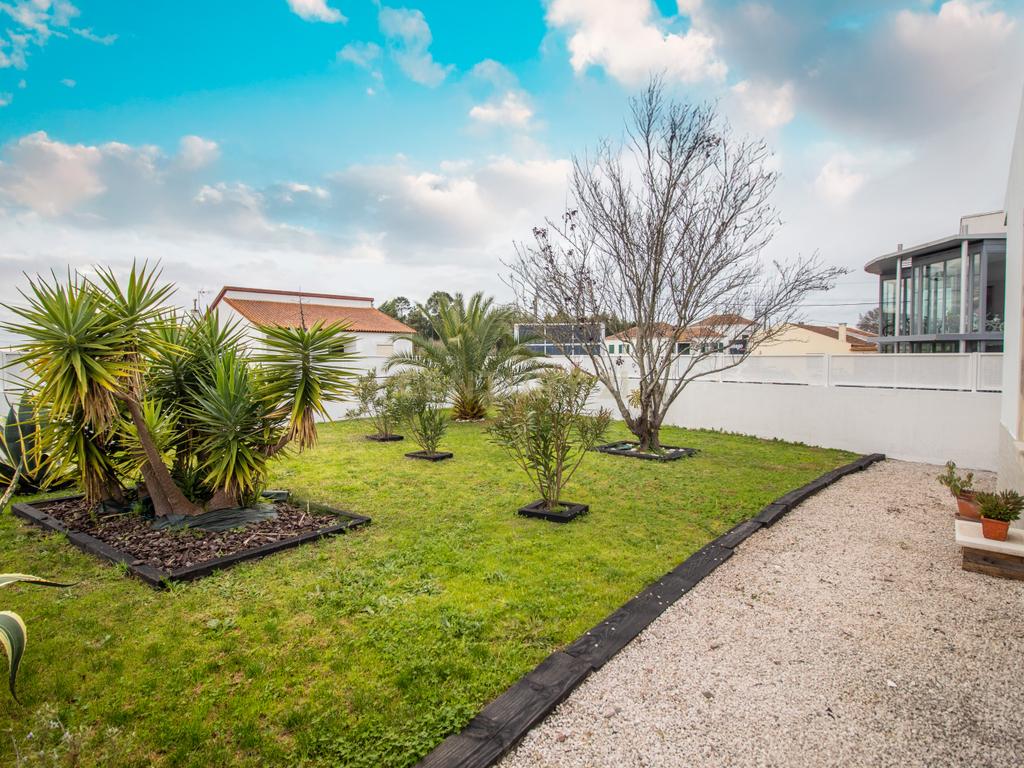 Moradia Térrea T4 com Piscina Figueira da Foz - Image 2