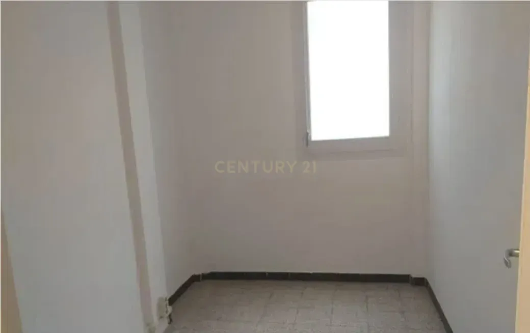 - Image 14