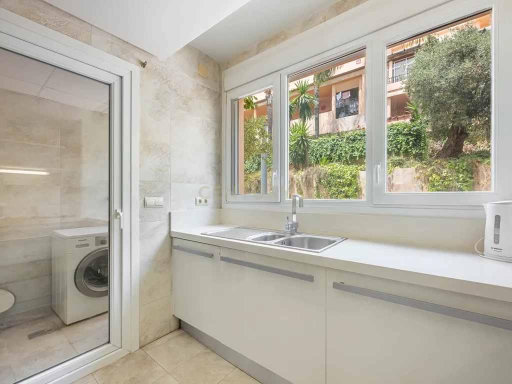 Magnífica habitação de luxo em VISTA REAL, Nueva Andalucía, Marbella! - Image 14