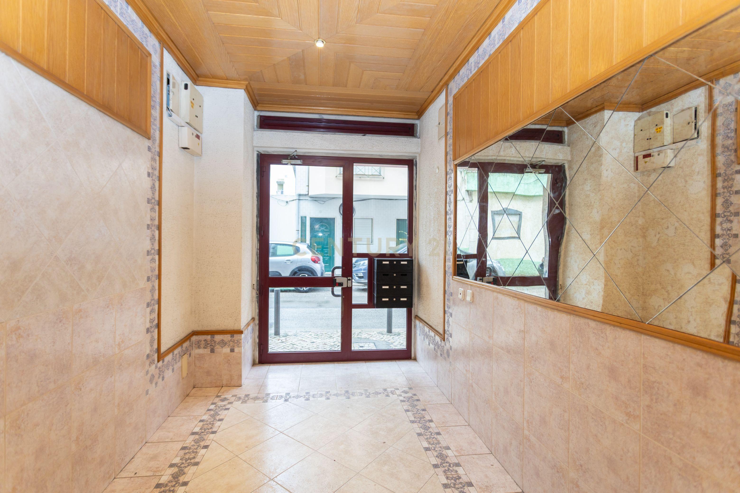 Apartamento T3 em Barreiro - Image 3